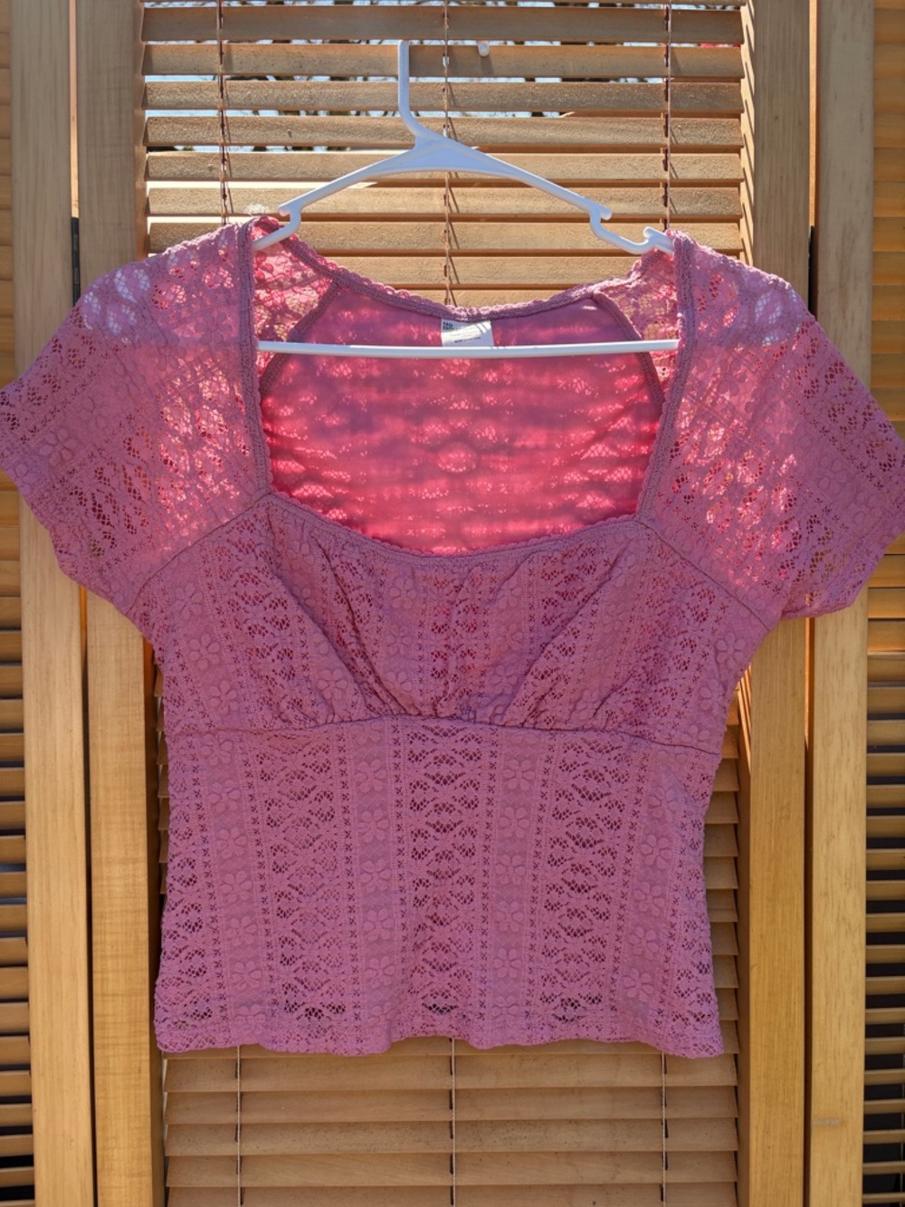Women's Lace Short Sleeve Square Neck Top in Dusty Rose